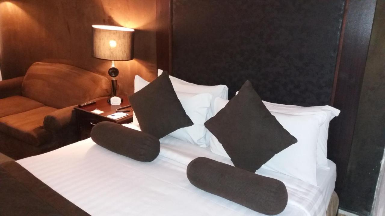 Smart Hotel Lahore Exterior foto
