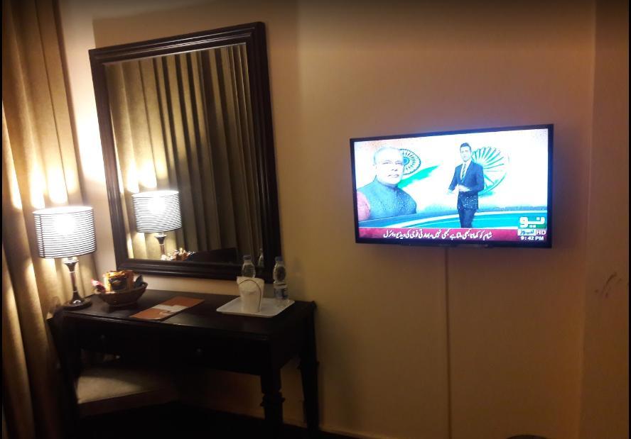 Smart Hotel Lahore Exterior foto