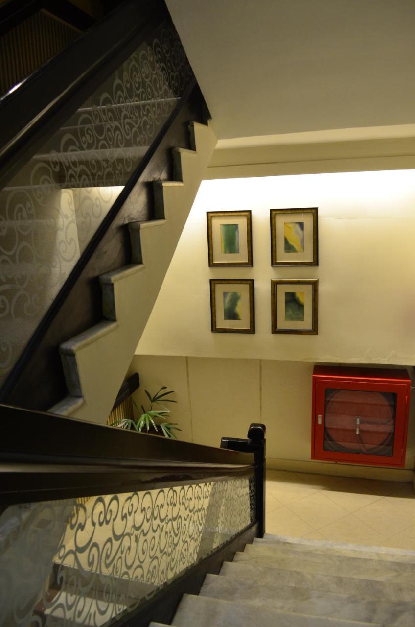 Smart Hotel Lahore Exterior foto